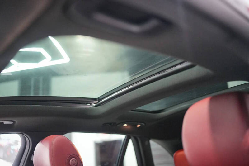 2021 Mercedes-Benz GLC GLC 300