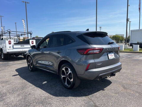 2023 Ford Escape ST-Line Select