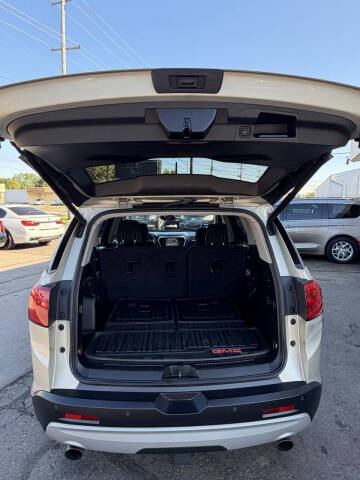 2017 GMC Acadia SLE-2