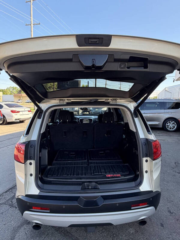 2017 GMC Acadia SLE-2