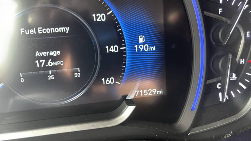 2019 Hyundai Santa Fe Ultimate 2.4L