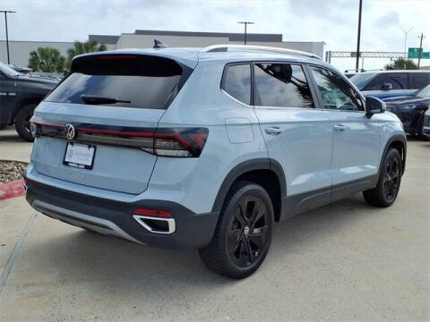 2026 Volkswagen Taos SE