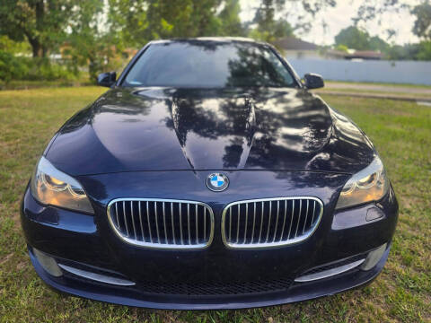 2011 BMW 5 Series 528i