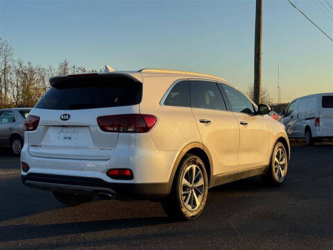 2019 Kia Sorento EX V6