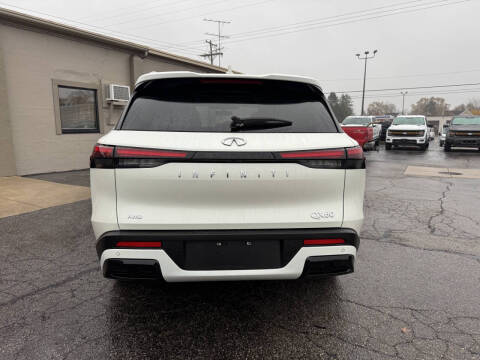 2023 Infiniti QX60 Luxe