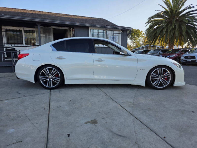 2017 Infiniti Q50 Red Sport 400