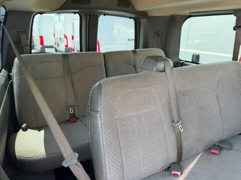 2016 Chevrolet Express LS 2500
