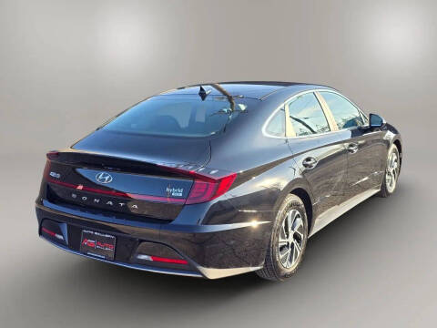 2022 Hyundai Sonata Hybrid Blue