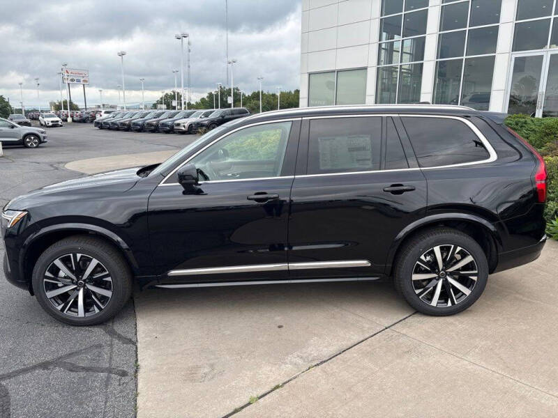 2026 Volvo XC90 B5 Core