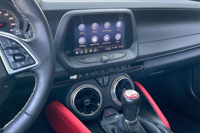 2022 Chevrolet Camaro LT1