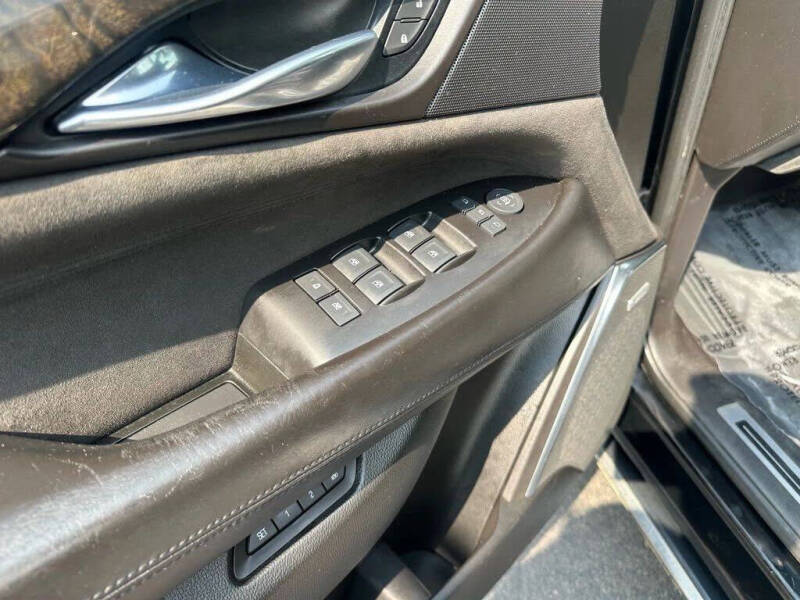 2015 Cadillac Escalade ESV Platinum