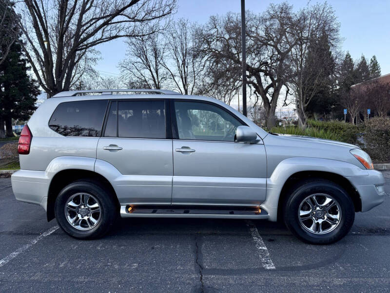 2004 Lexus GX 470
