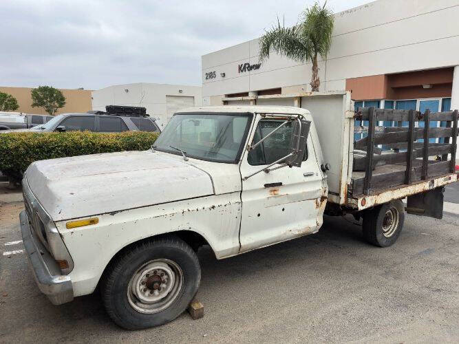 1975 Ford F-250