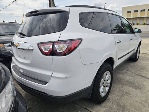 2017 Chevrolet Traverse LS