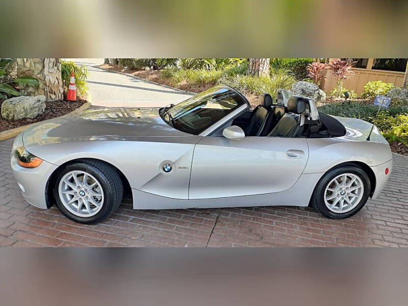 2004 BMW Z4 2.5i