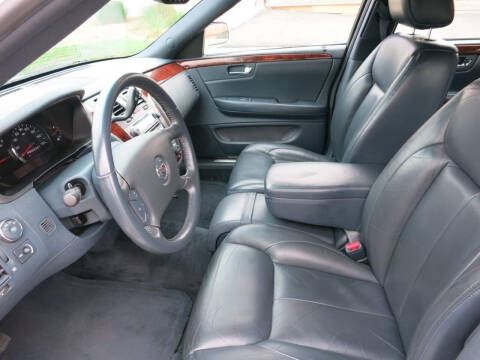 2007 Cadillac DTS 6-Door Limo