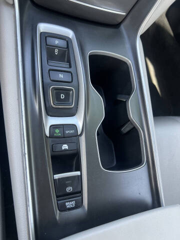 2020 Honda Accord Hybrid EX