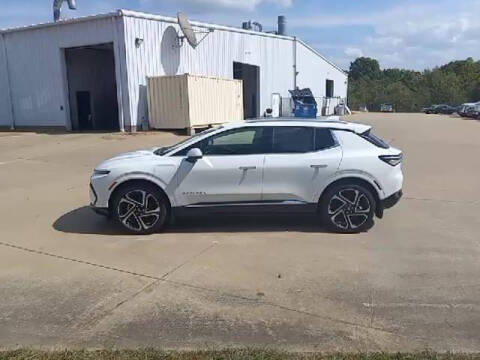 2026 Chevrolet Equinox EV LT 2