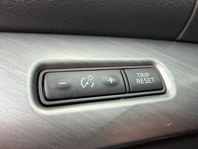 2017 Nissan Maxima