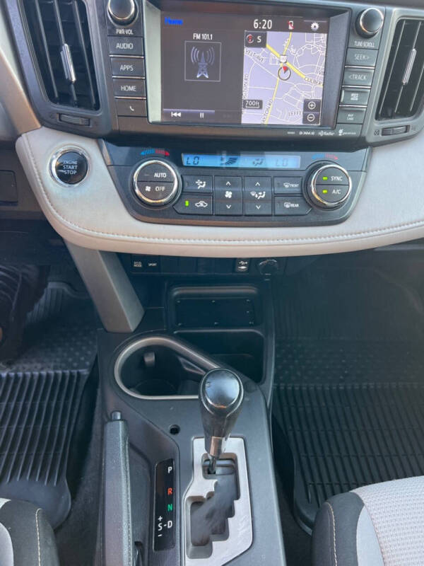 2018 Toyota RAV4 Adventure