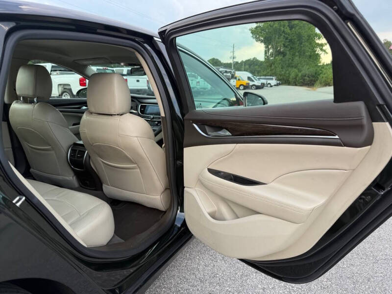 2017 Buick LaCrosse Essence