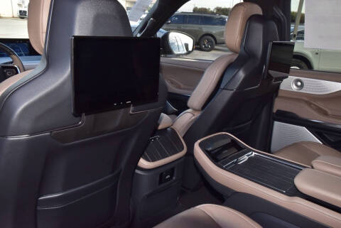 2025 Lincoln Navigator L Black Label