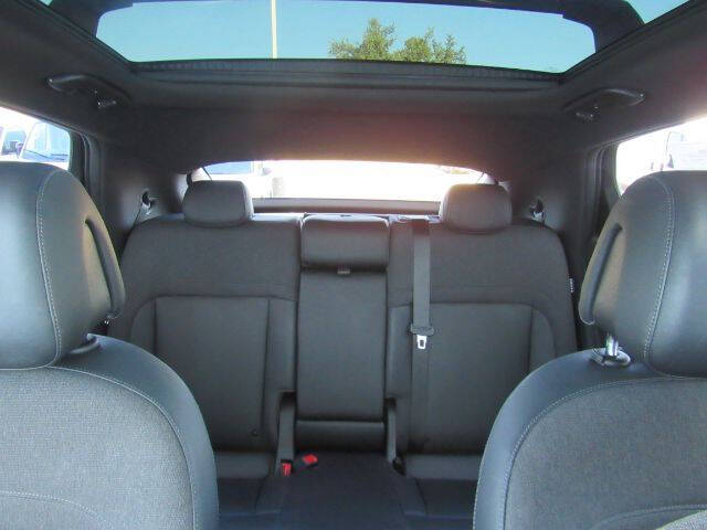 2024 Genesis GV60 Standard