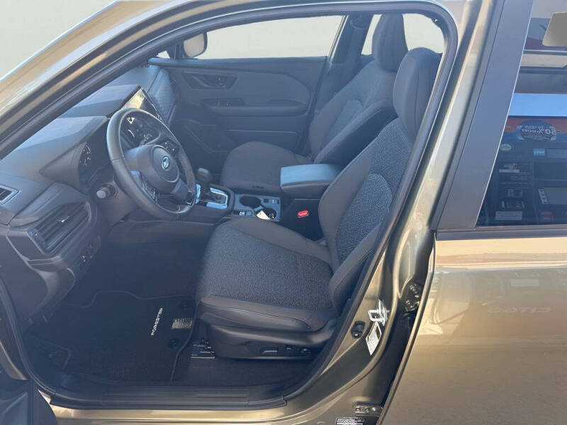 2025 Subaru Forester Premium
