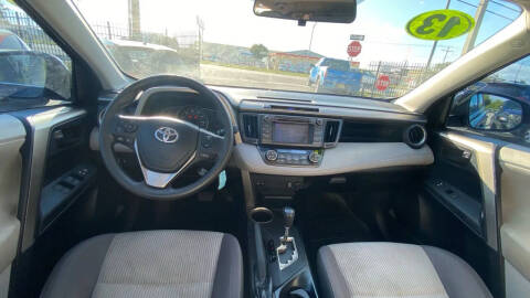 2013 Toyota RAV4 XLE