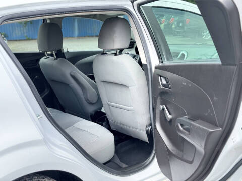 2017 Chevrolet Sonic LT Auto Fleet