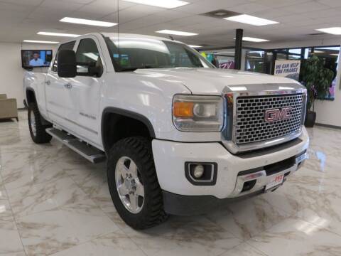 2015 GMC Sierra 2500HD for sale at Dealer One Auto Credit in Oklahoma City OK