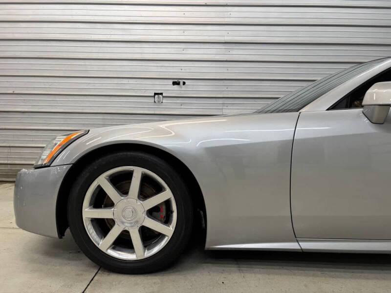 2005 Cadillac XLR