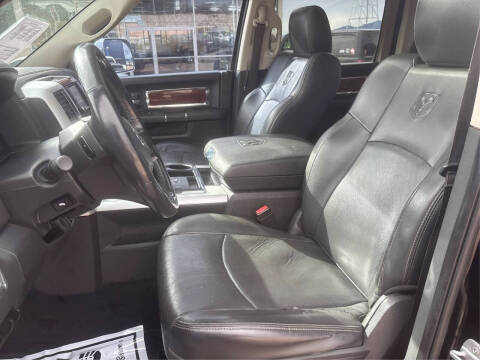 2012 RAM 1500 Laramie