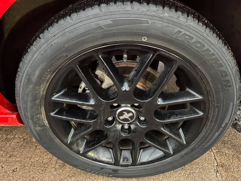 2014 Ford Mustang V6