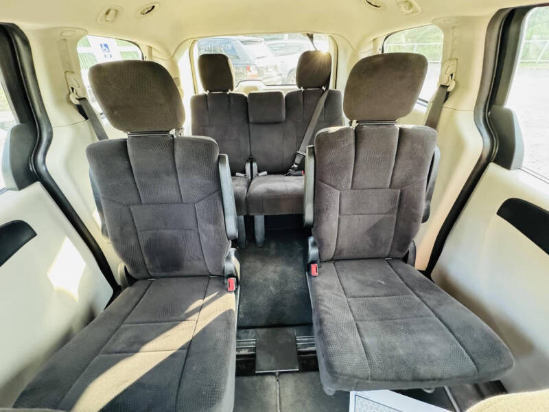 2013 Dodge Grand Caravan SE