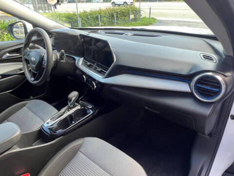 2024 Chevrolet Trax LT