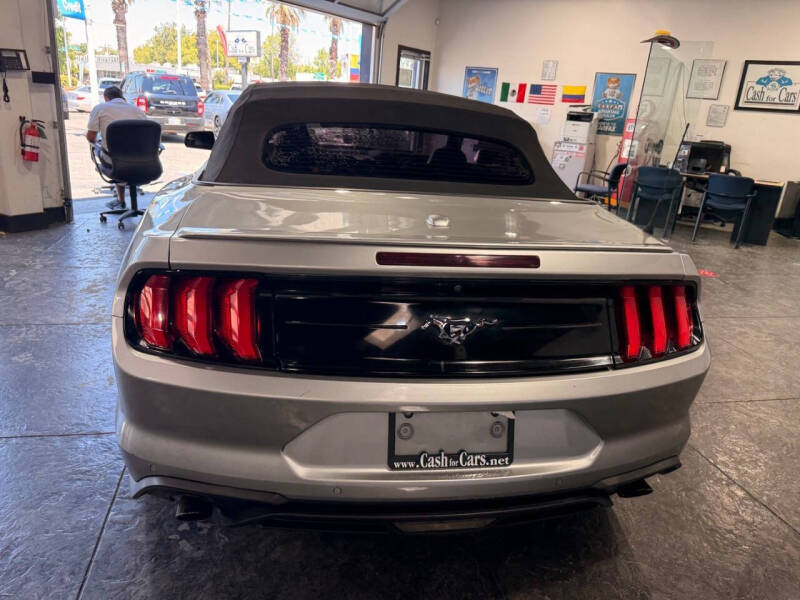 2020 Ford Mustang EcoBoost Premium