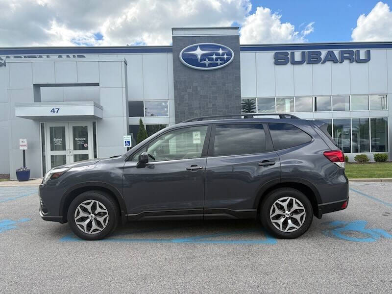 2023 Subaru Forester Premium