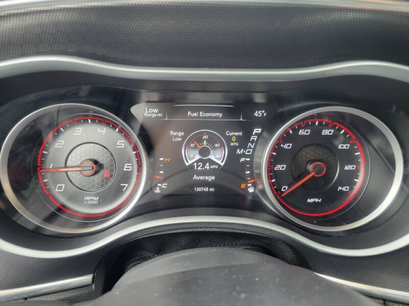 2017 Dodge Charger SXT