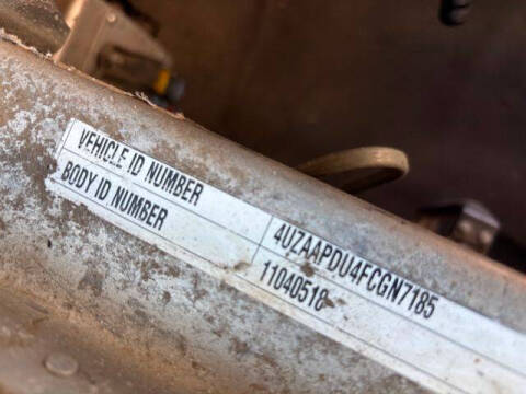 2015 Freightliner MT45 Chassis