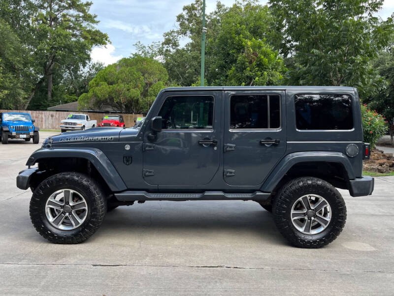 2017 Jeep Wrangler Unlimited Smoky Mountain