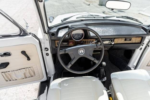 1977 Volkswagen Beetle