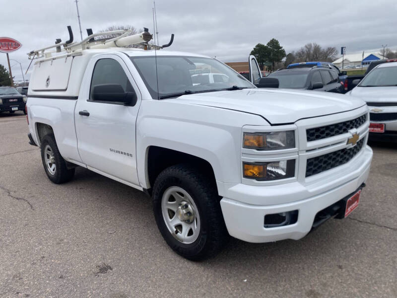 2015 Chevrolet Silverado 1500's photo