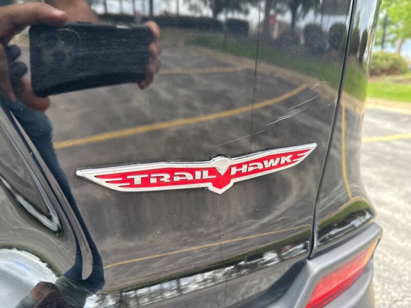 2019 Jeep Cherokee Trailhawk