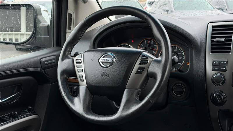 2015 Nissan Armada