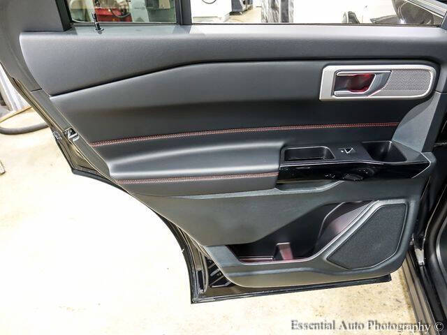 2024 Ford Explorer ST-Line