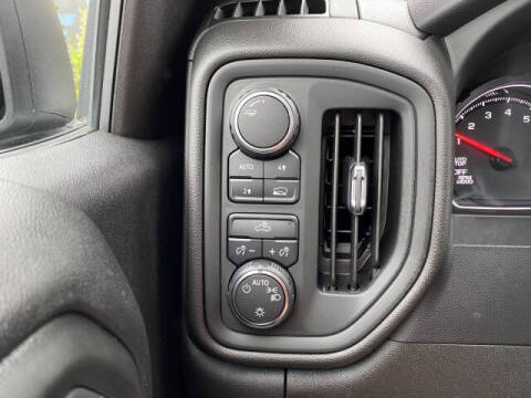 2022 Chevrolet Silverado 1500 Limited Custom