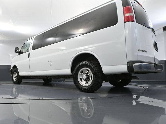 2017 Chevrolet Express LT 3500