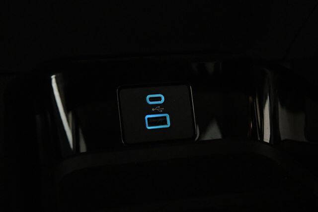 2022 Ford Mustang Mach-E Select