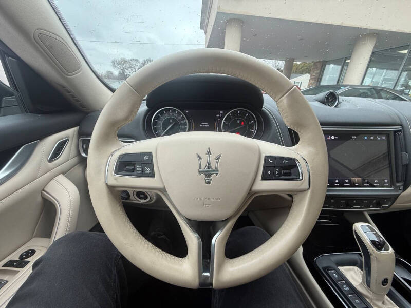 2021 Maserati Levante